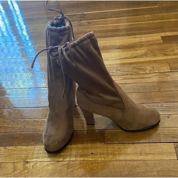 FOREVER High Heel Tan Booties - Picture 2 of 4